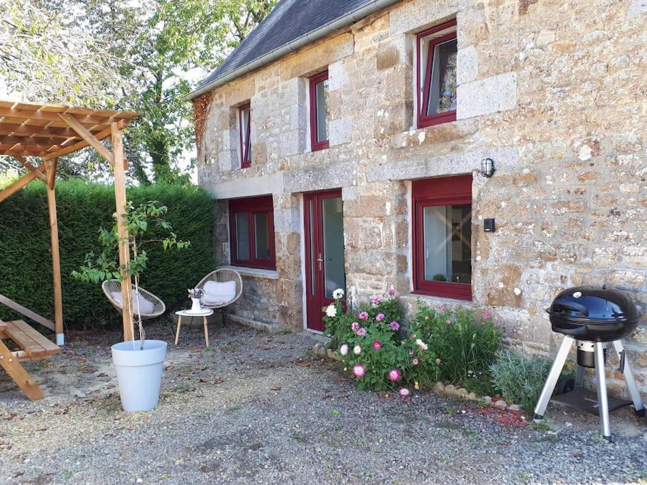 Le Gite De La Menuiserie Maisoncelles-la-Jourdan Экстерьер фото